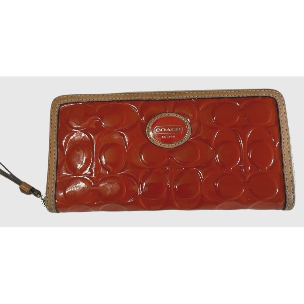 Coach Peyton Sign Wallet Embossed Salmon Orange Patent Leather Zip Around 8 x 4
